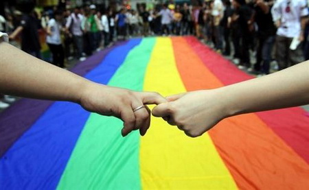 La Californie légalise le mariage homosexuel